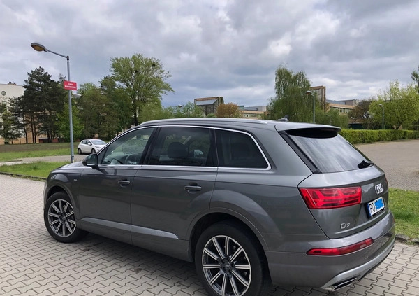 Audi Q7 cena 163900 przebieg: 167500, rok produkcji 2016 z Poznań małe 562